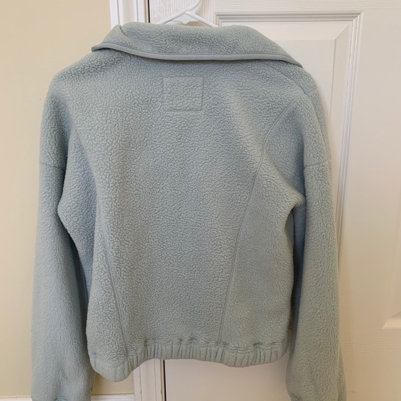 Abercrombie fleece button-up jacket - Picture 2 of 4